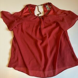Charlotte Russe Red Flutter Sleeve Blouse with Cut Out and Gold Chain